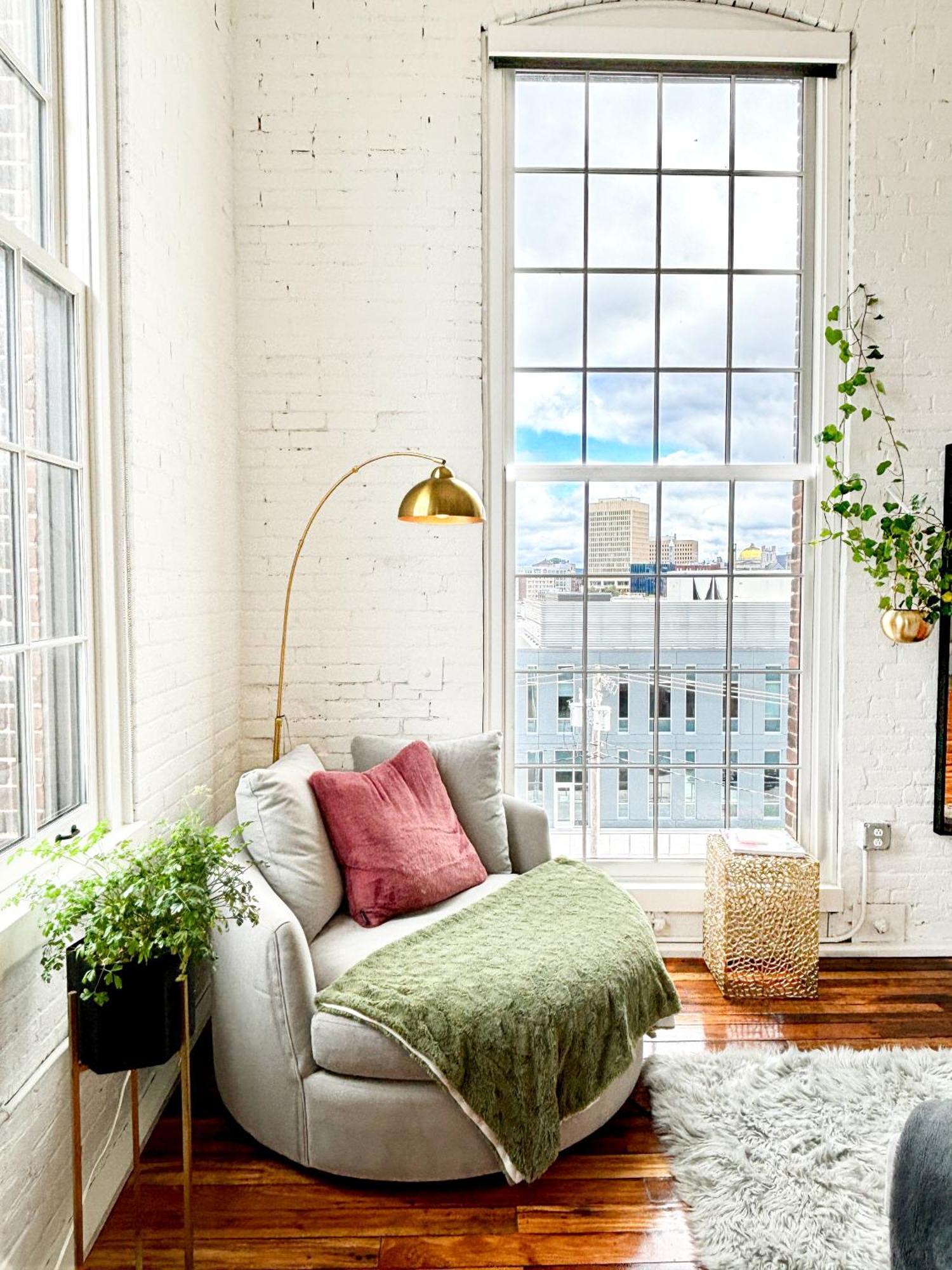 2Br 2Br Le Chateau 505 Lux Penthouse In A Historic Building Utica Buitenkant foto